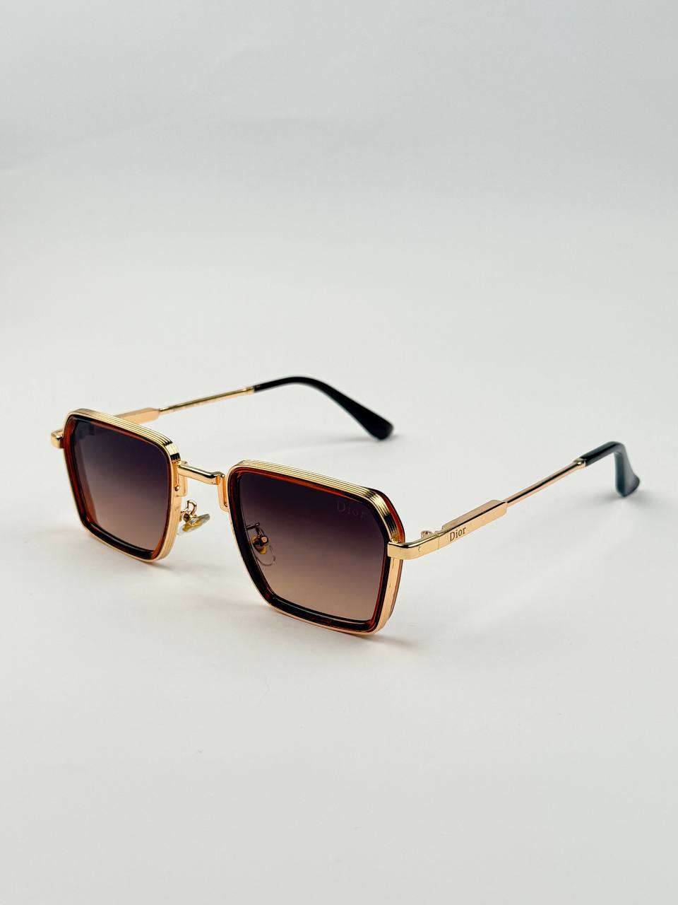 Dior Metal